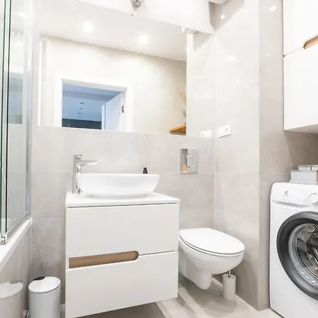 Baltica Towers By Alqueen * גדנסק